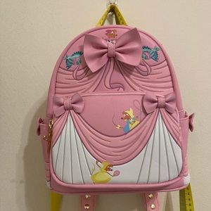 Loungefly cinderella mini back pack